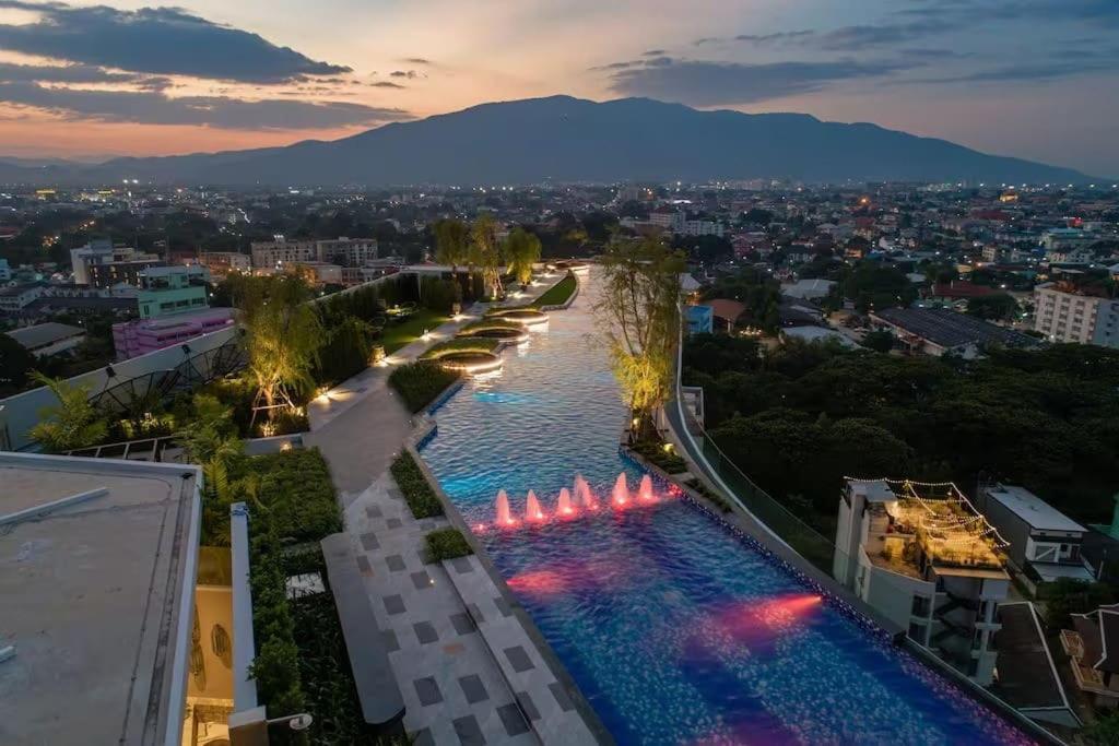 Astra Sky River无边泳池奢华温馨97㎡大三卧山景套房 Chiang Mai Exteriör bild